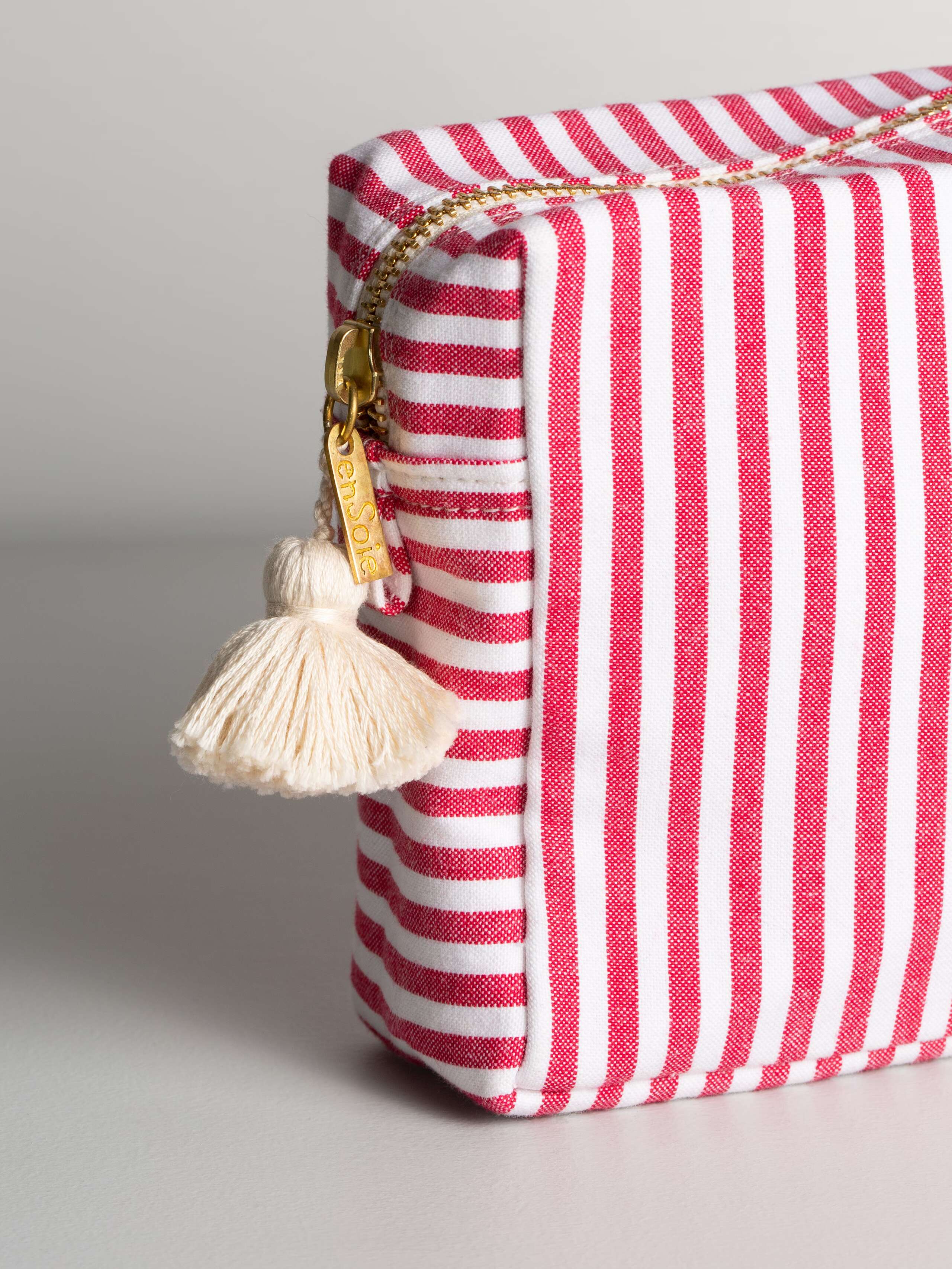 Tilda toiletry case