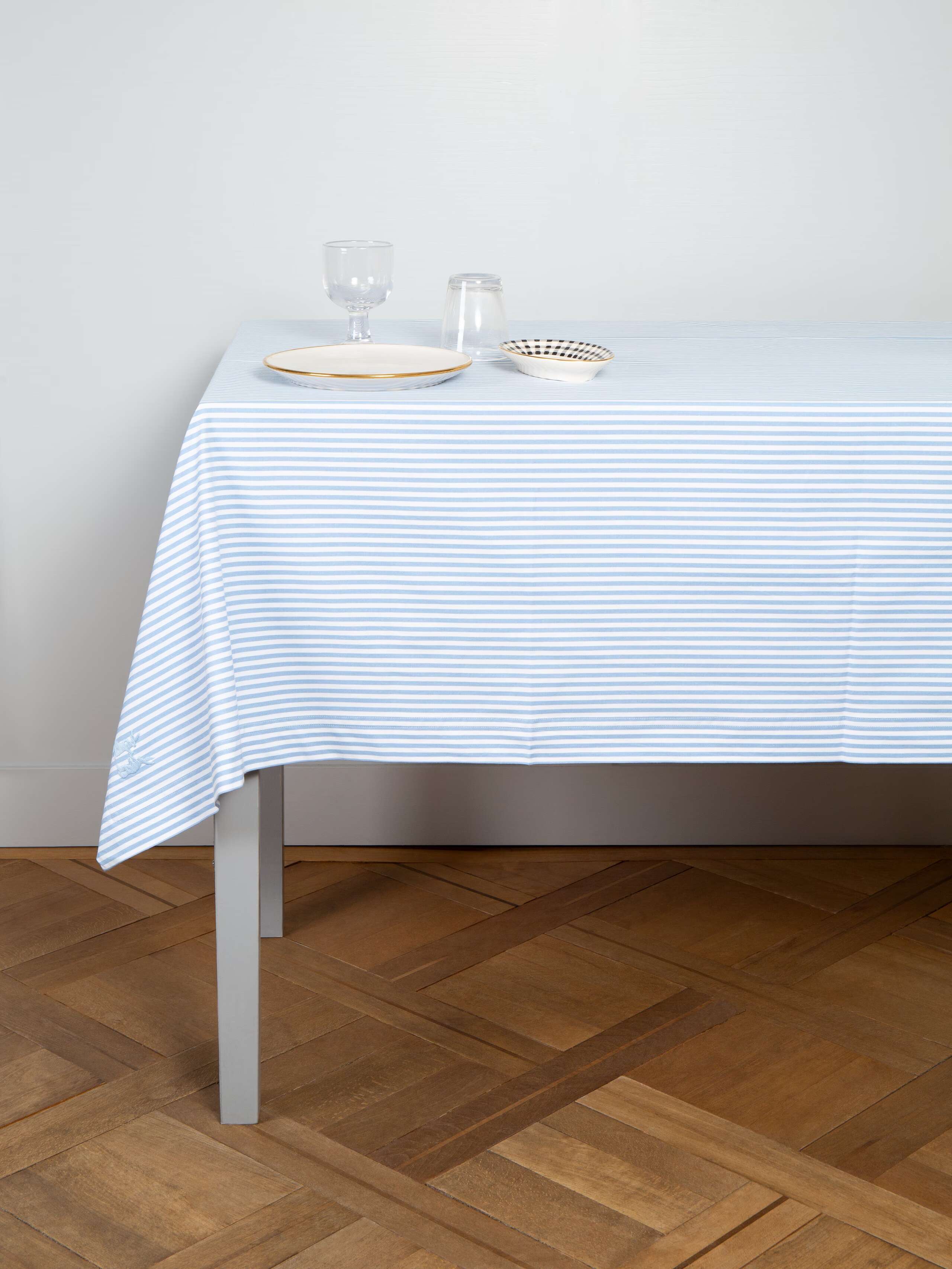 table cloth