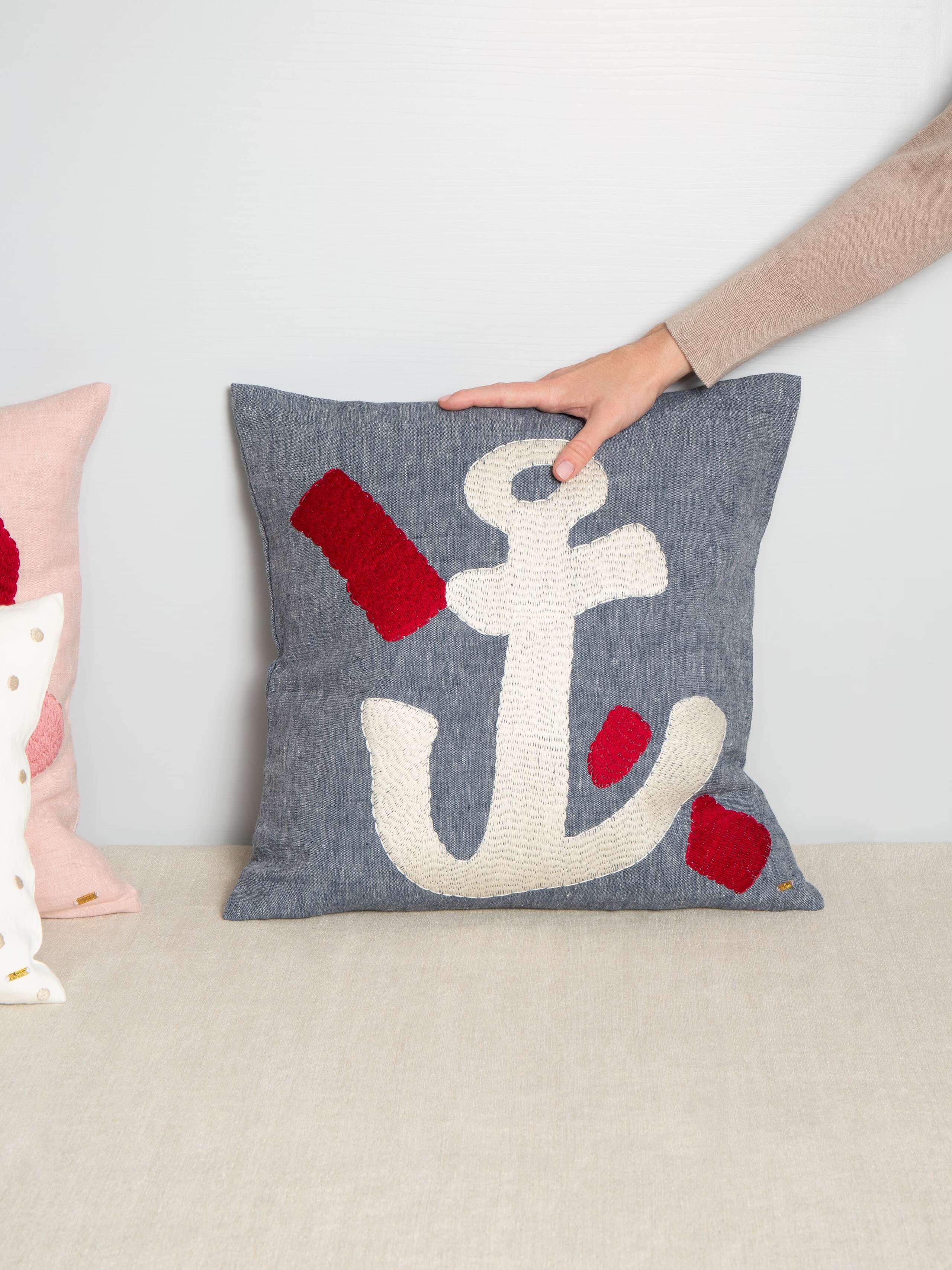 Abstract pillow covers