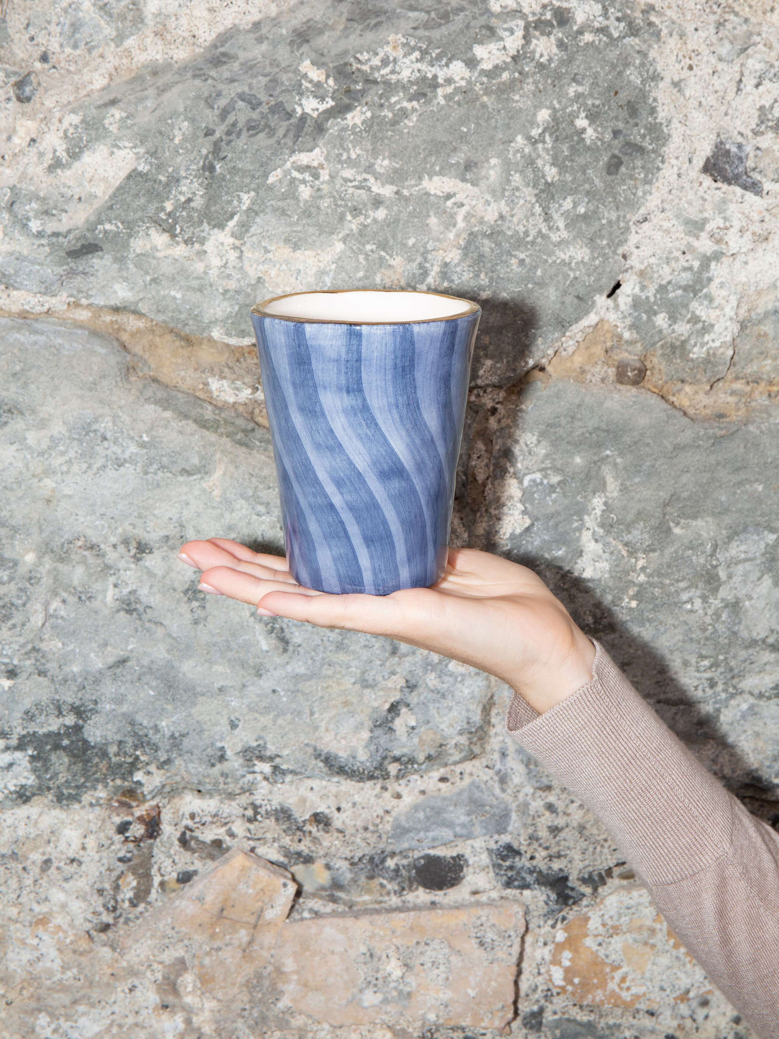 Uni vase