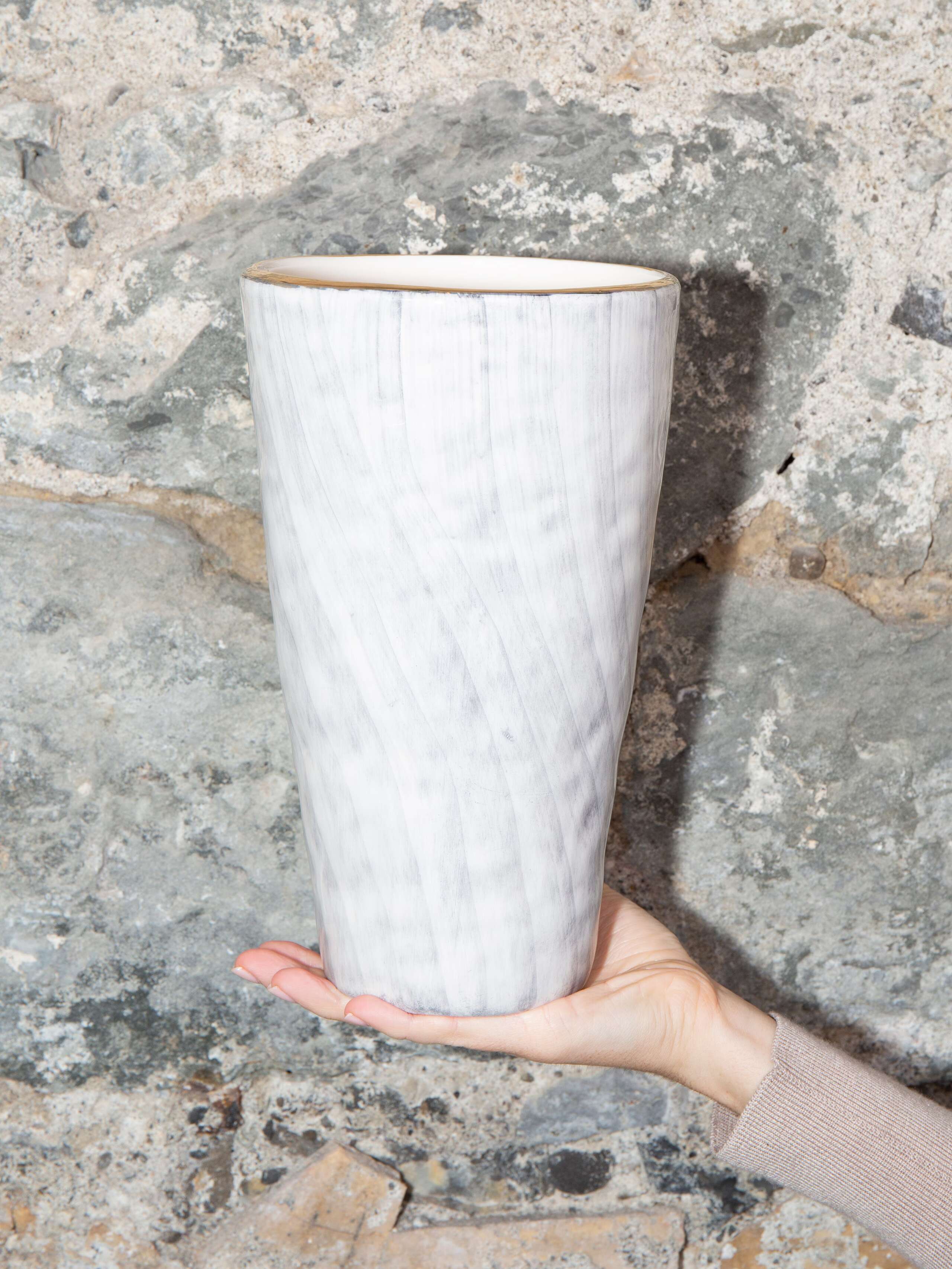 Uni vase