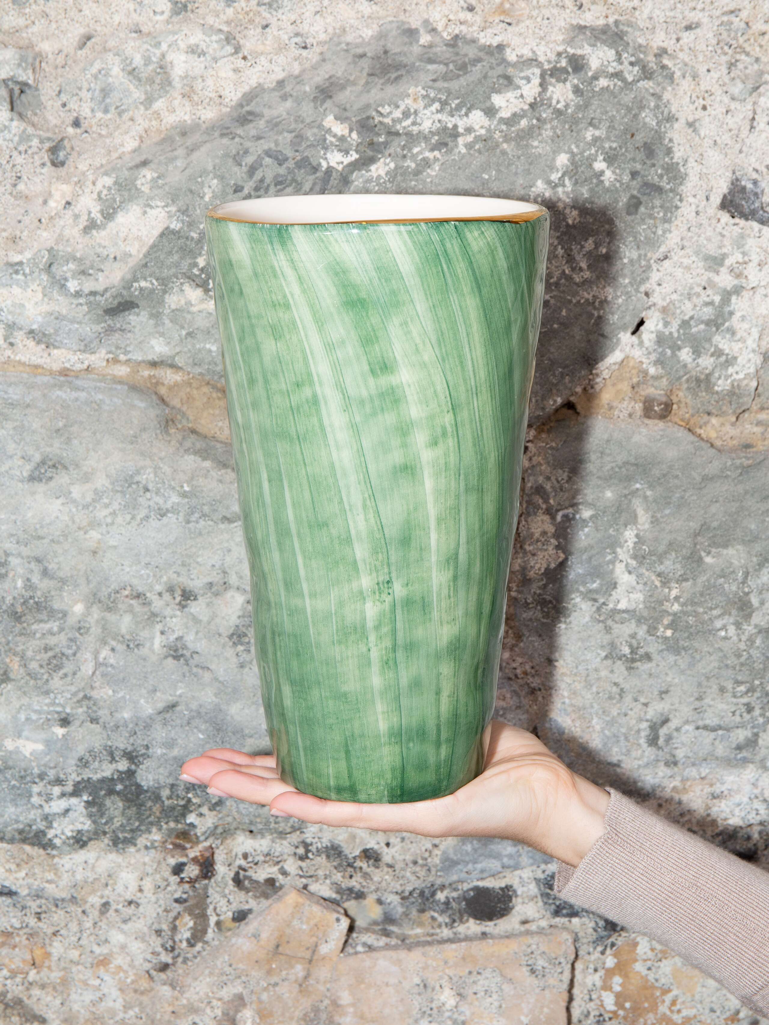Uni vase