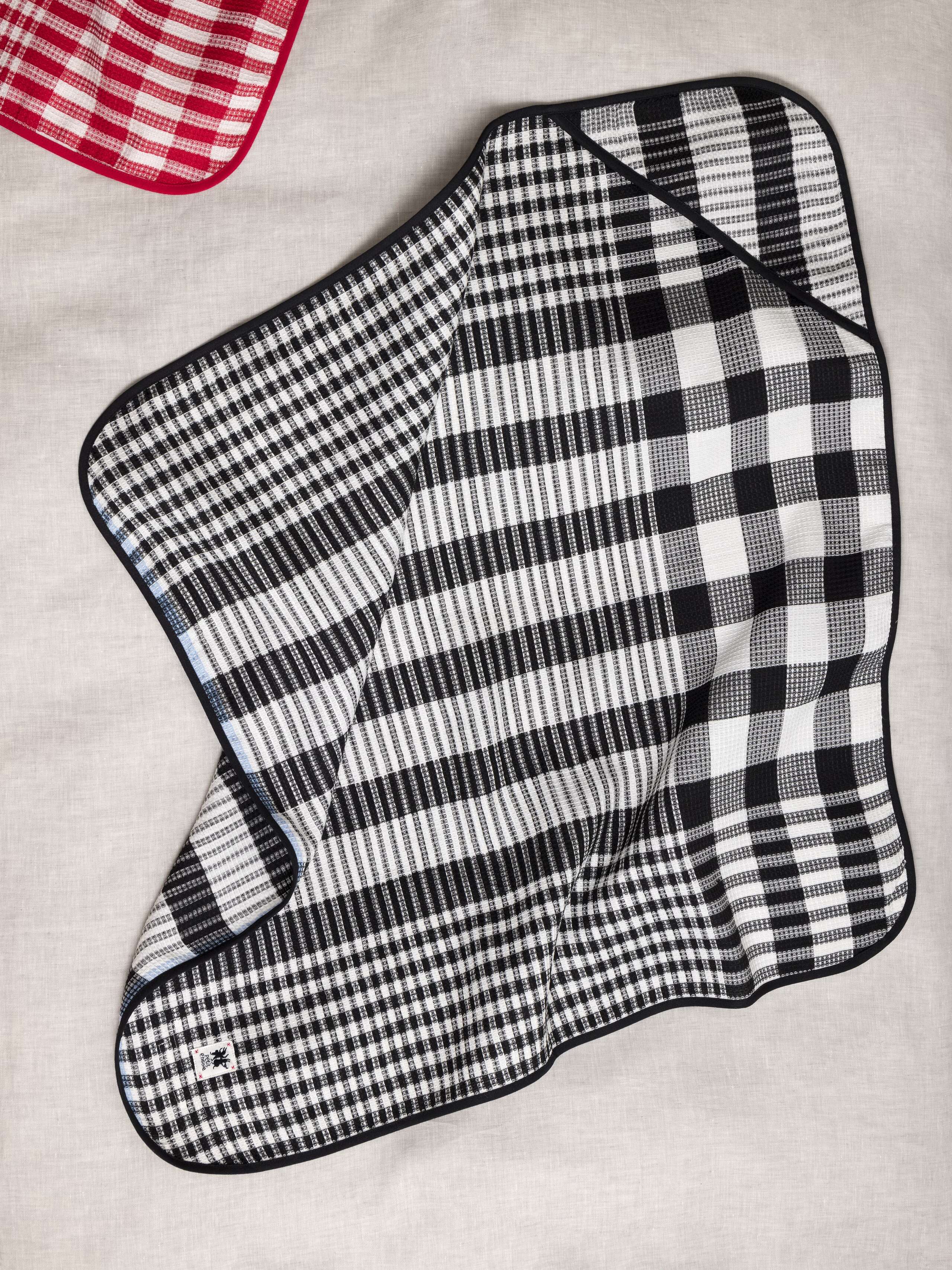 Hooded baby towel