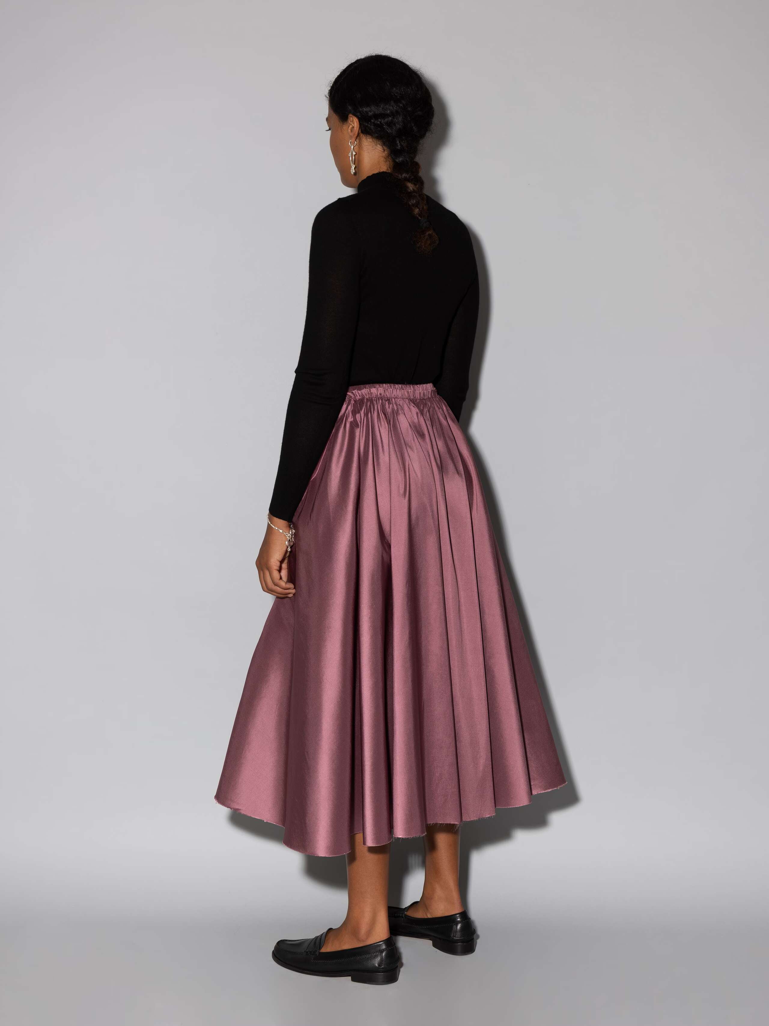 Berta Cherry wood