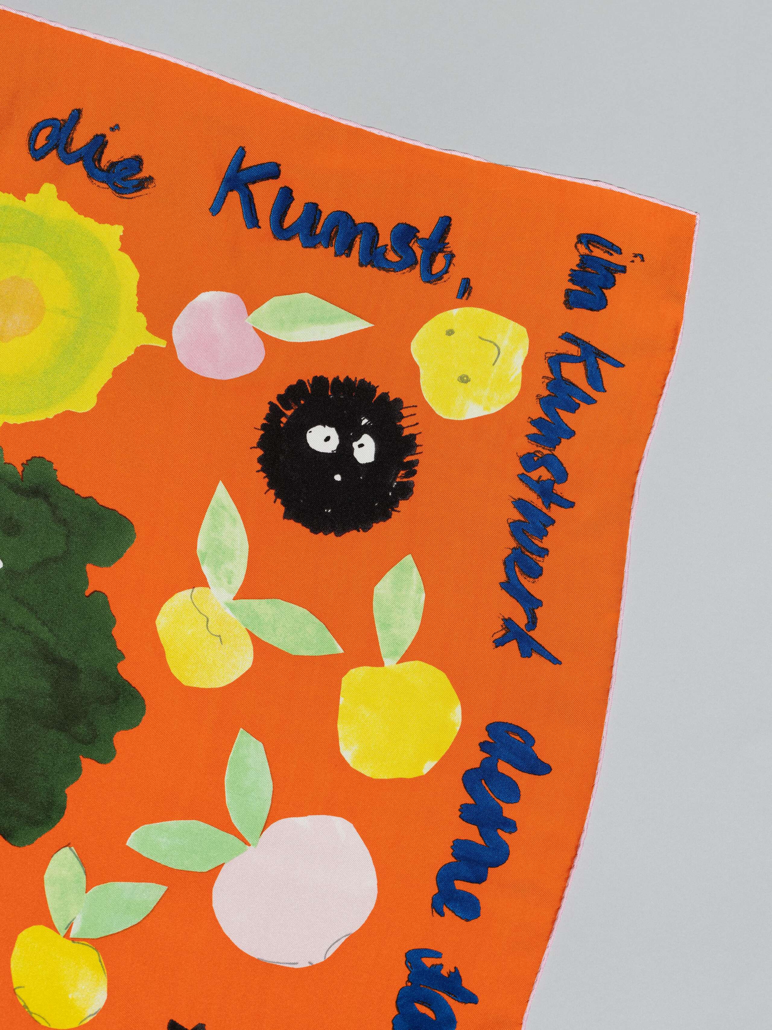 Monsters eat apples foulard