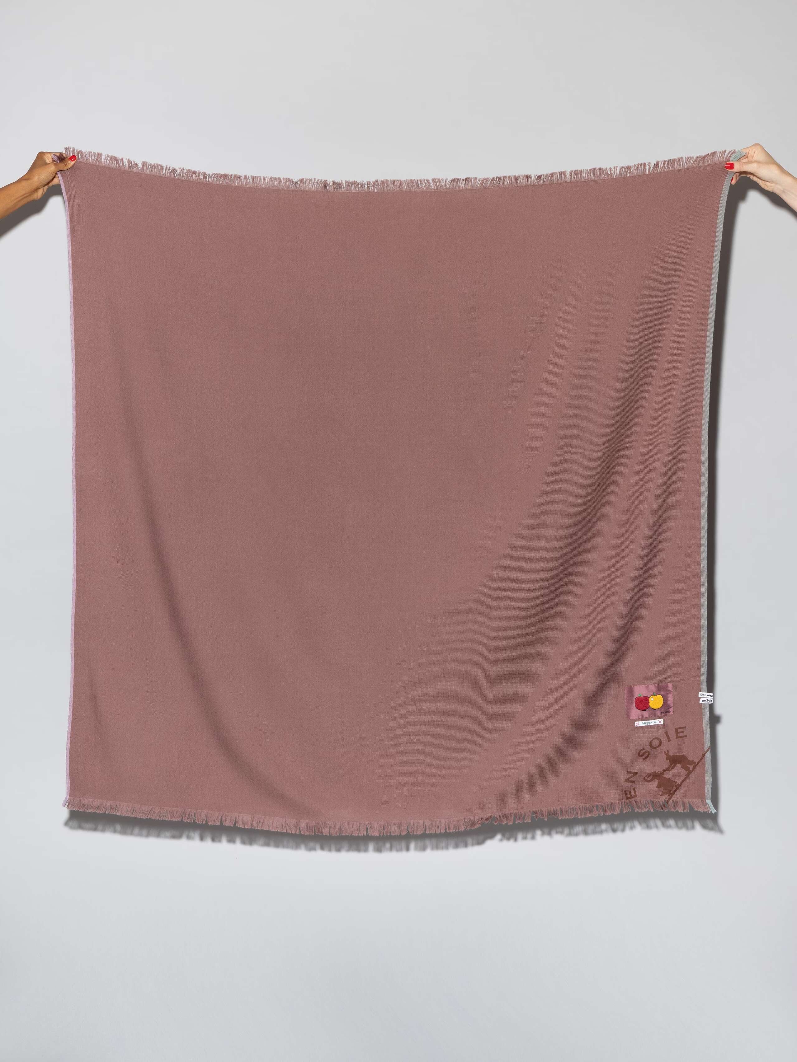 Uni stole, cherry wood, wool