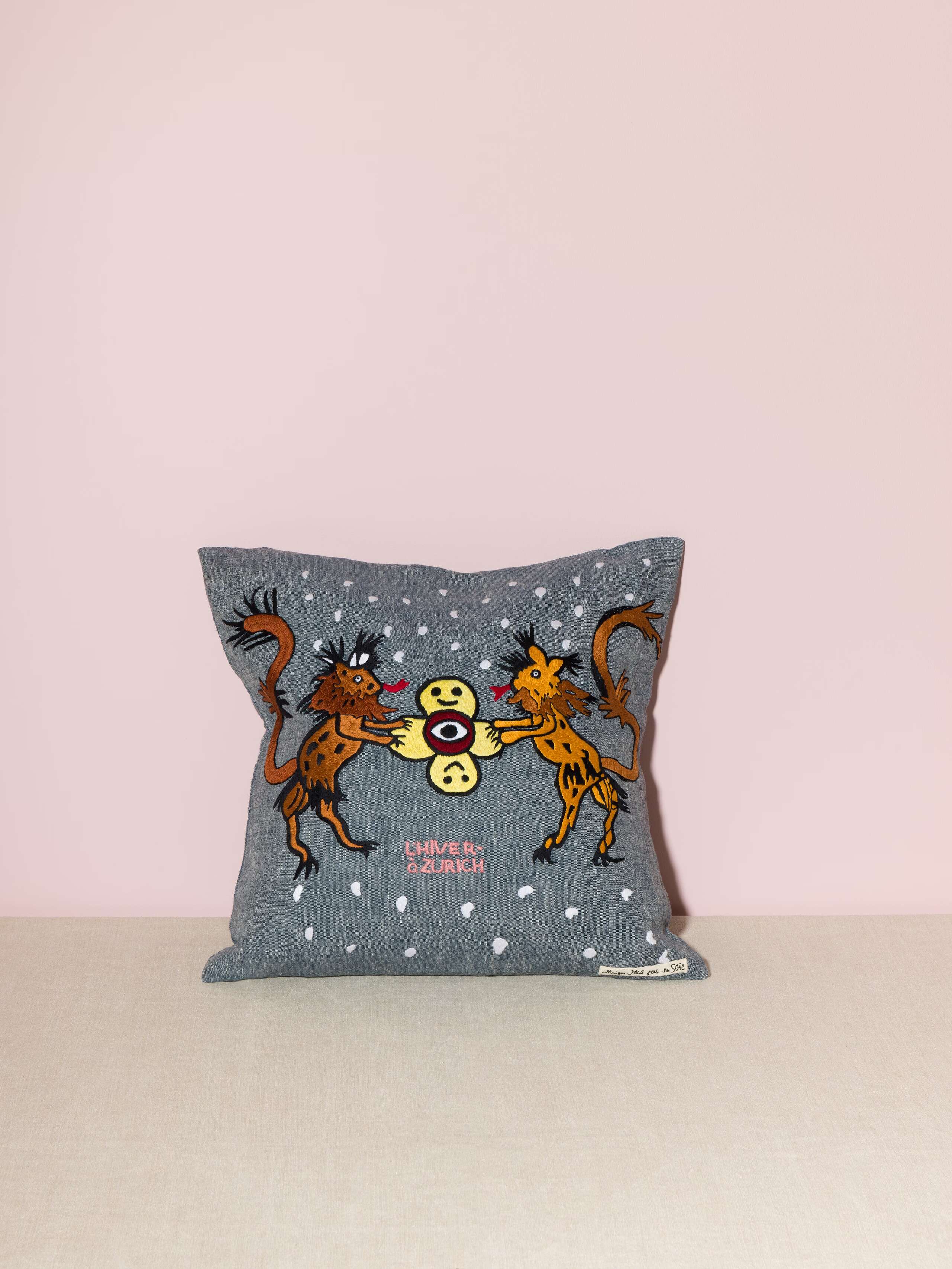 L'Hiver à Zurich pillow cover Navy linen embroidered