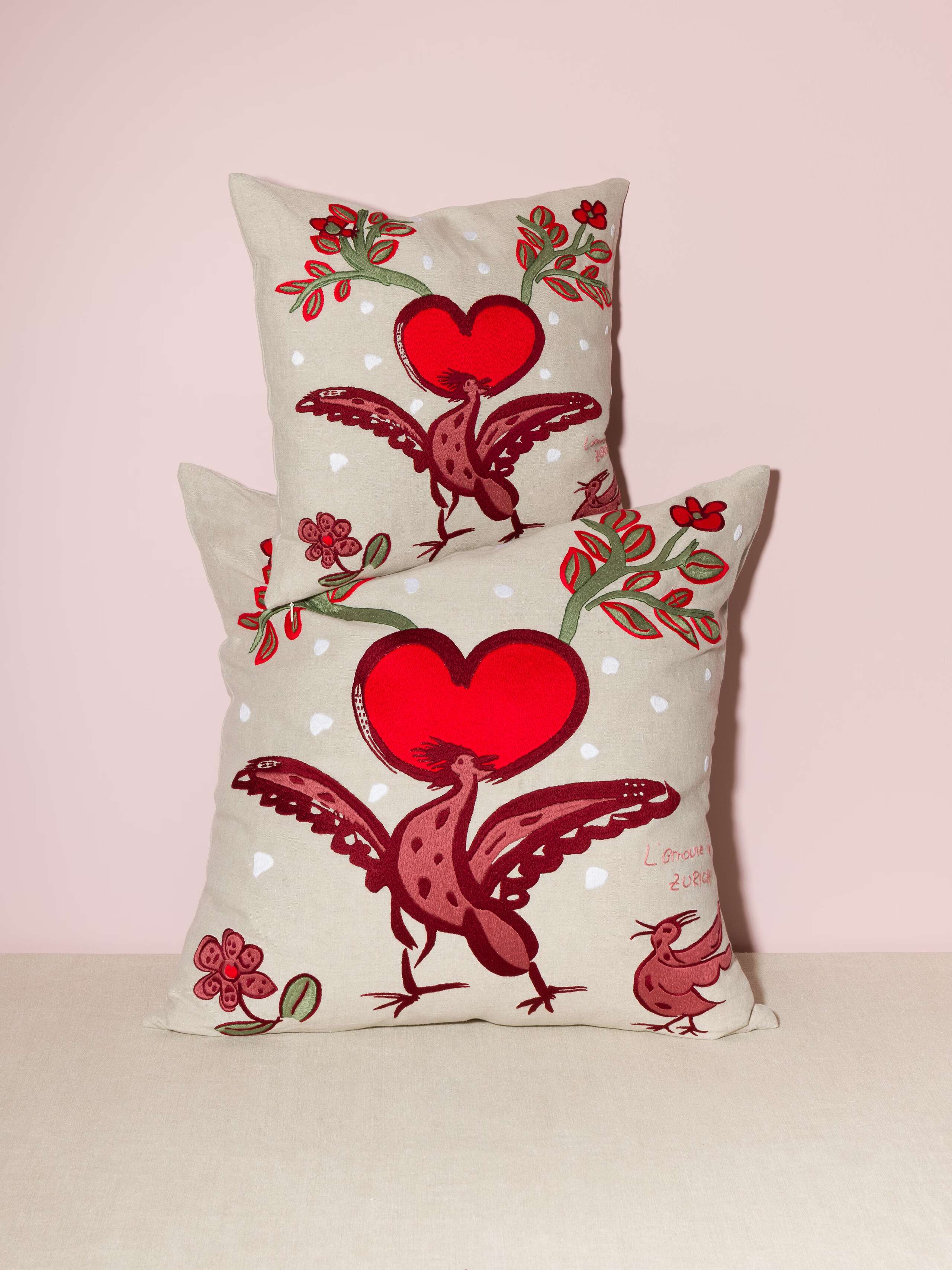 L'amour à Zurich pillow cover Beige linen embroidered