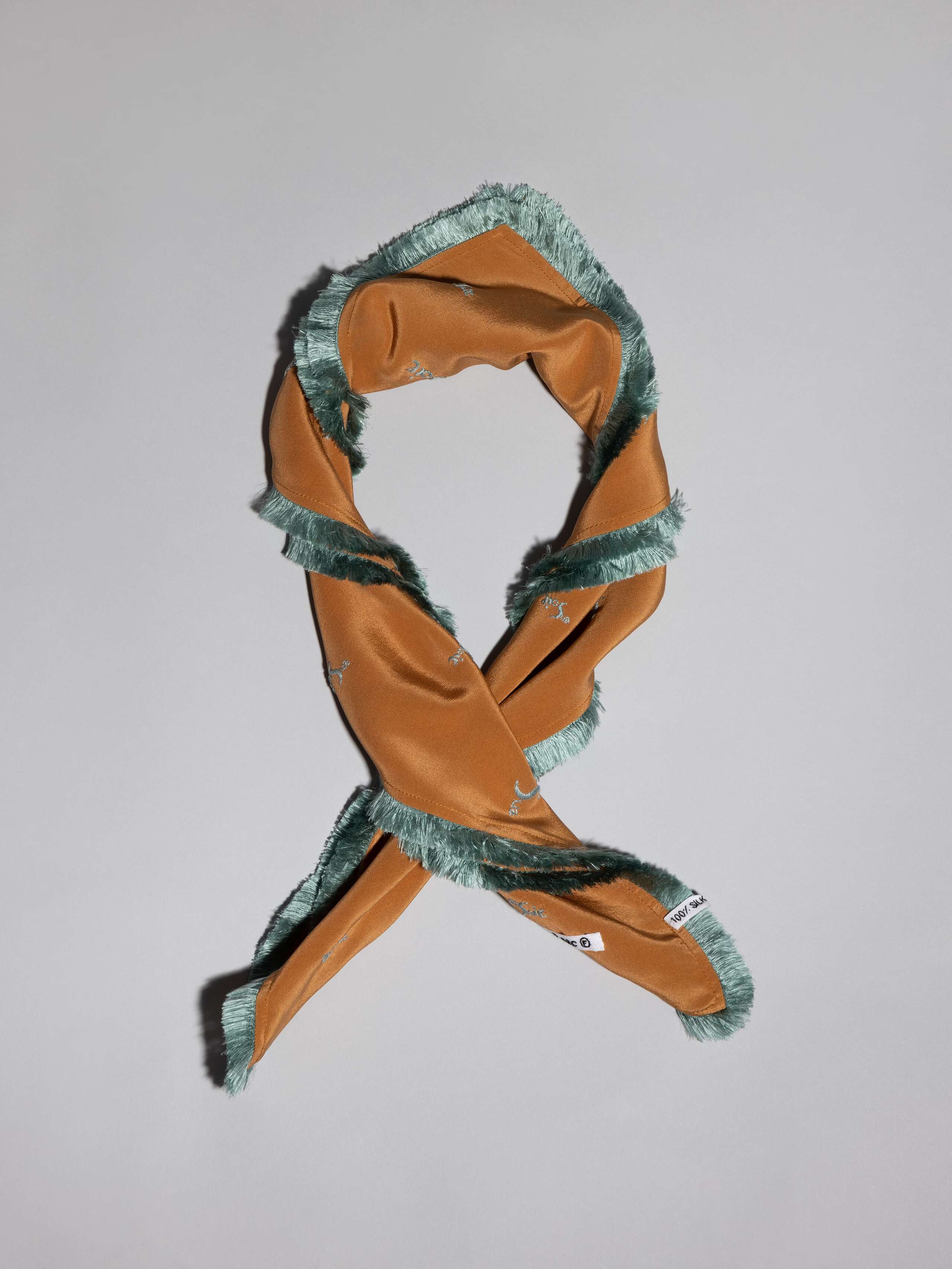 Signature foulard