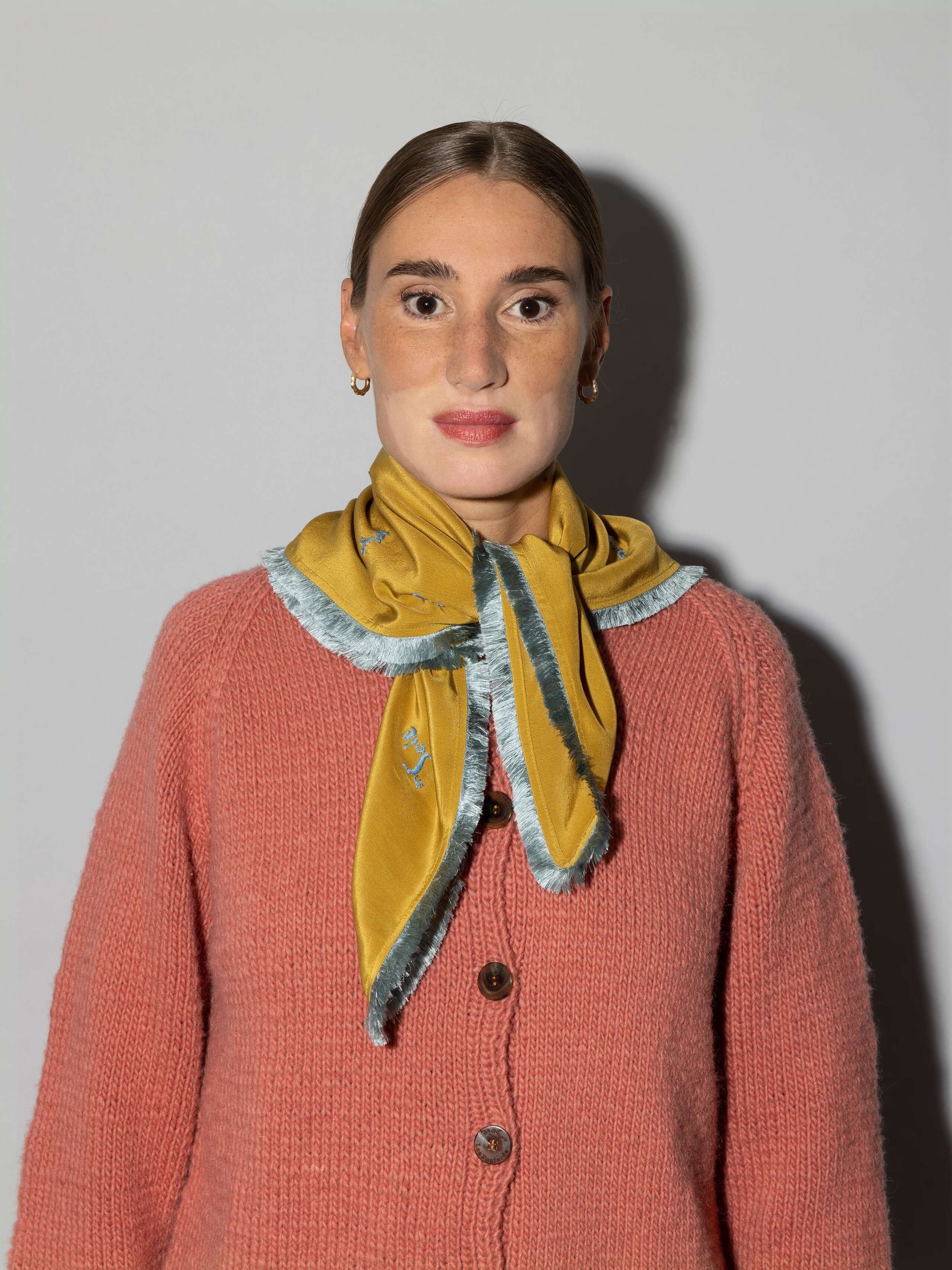 Signature foulard, gold yellow
