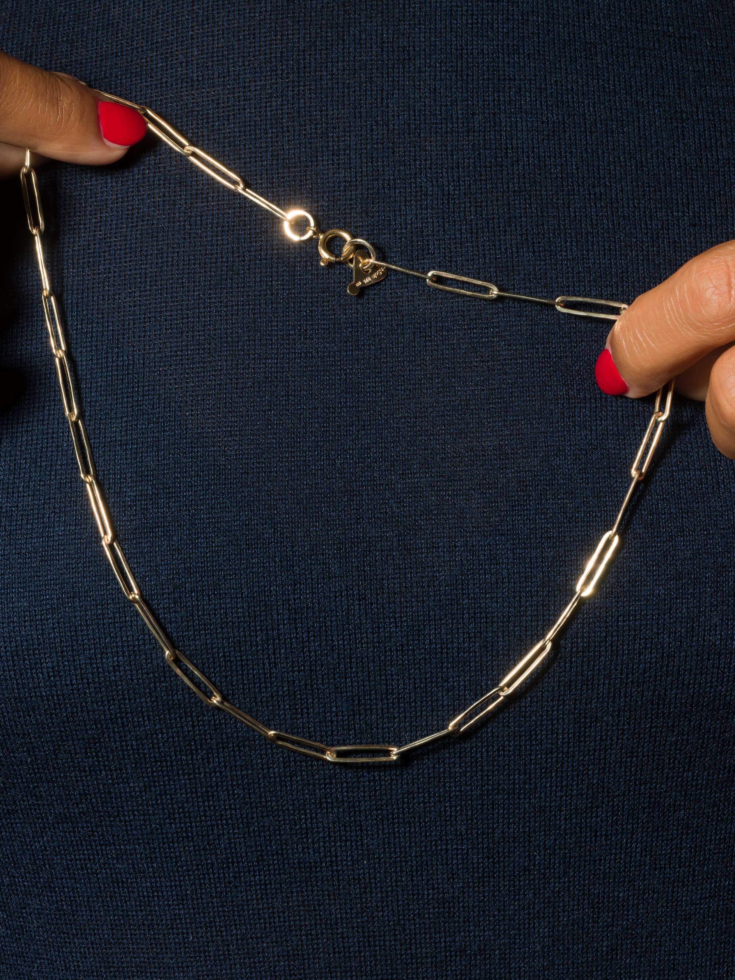 Alicia necklace 9 karat gold