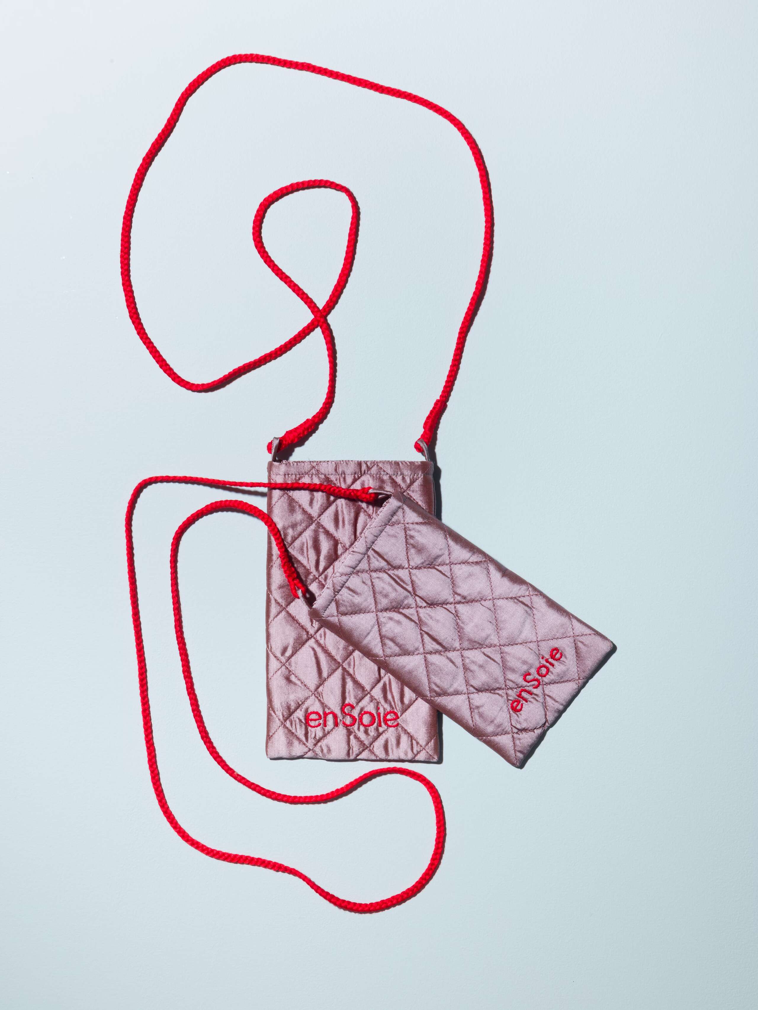 Fran phone bag quilted doupion silk, lavender