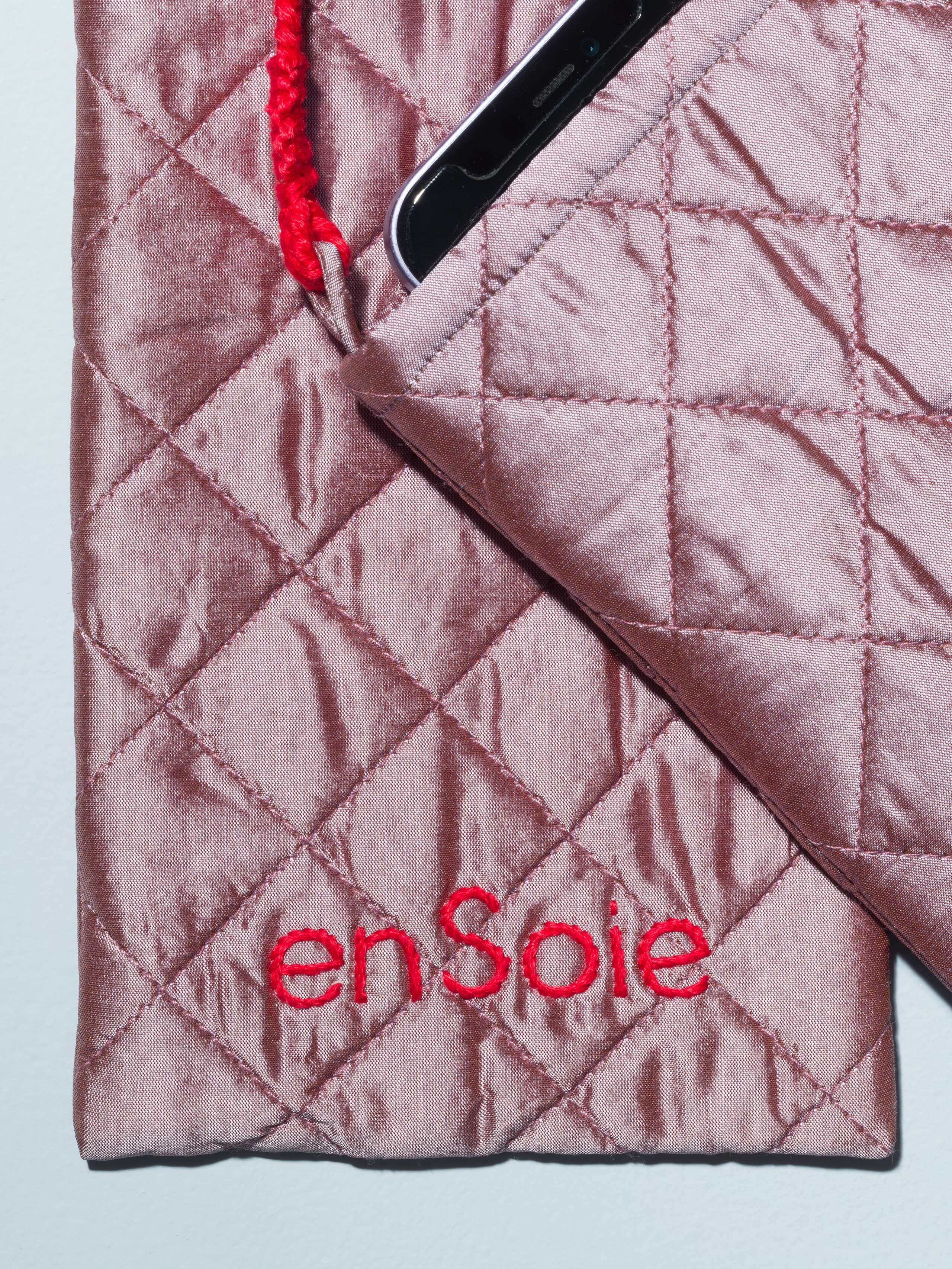 Fran phone bag quilted doupion silk, lavender