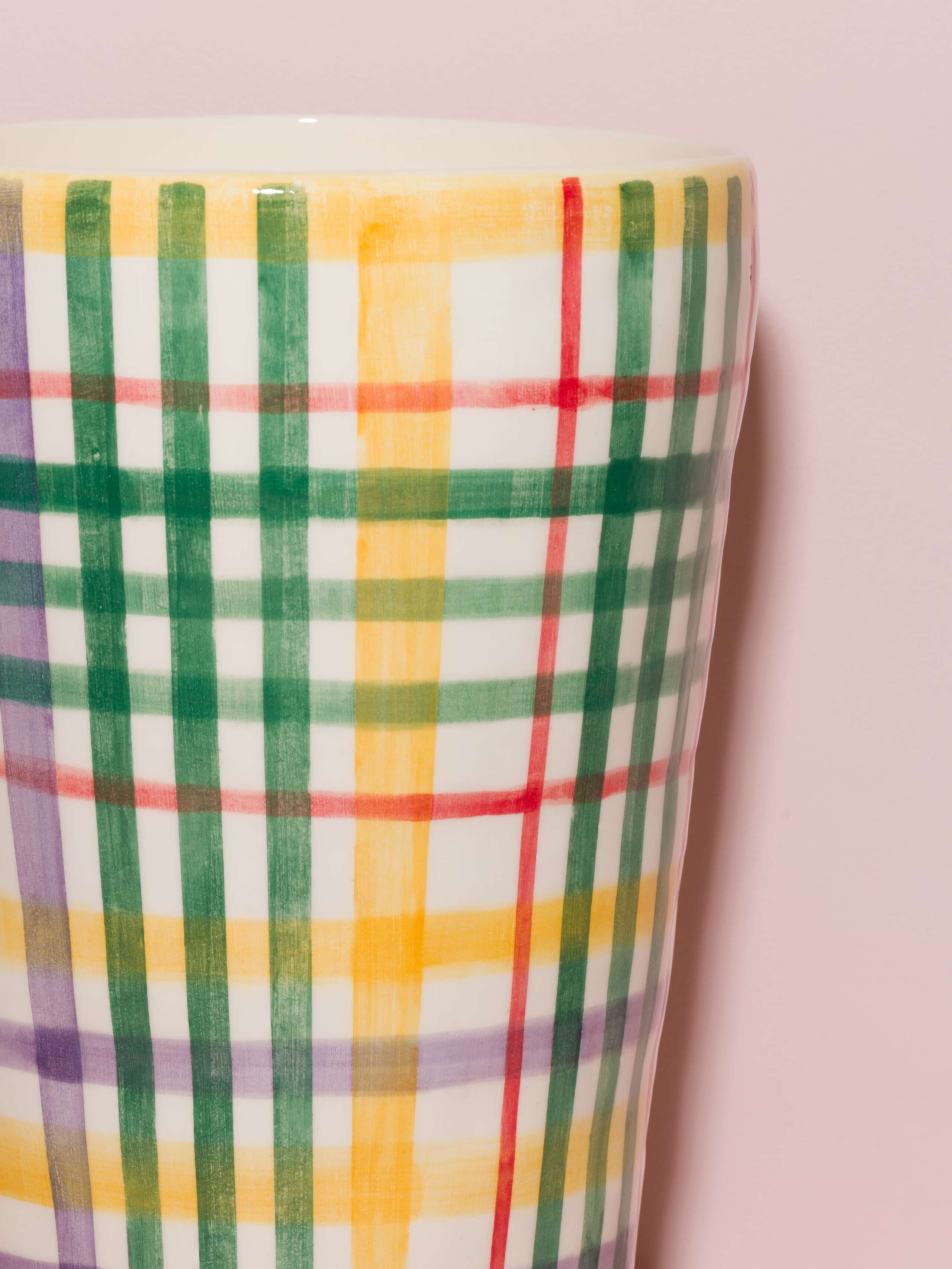 Picture of a detail of a colourful hand painted vase