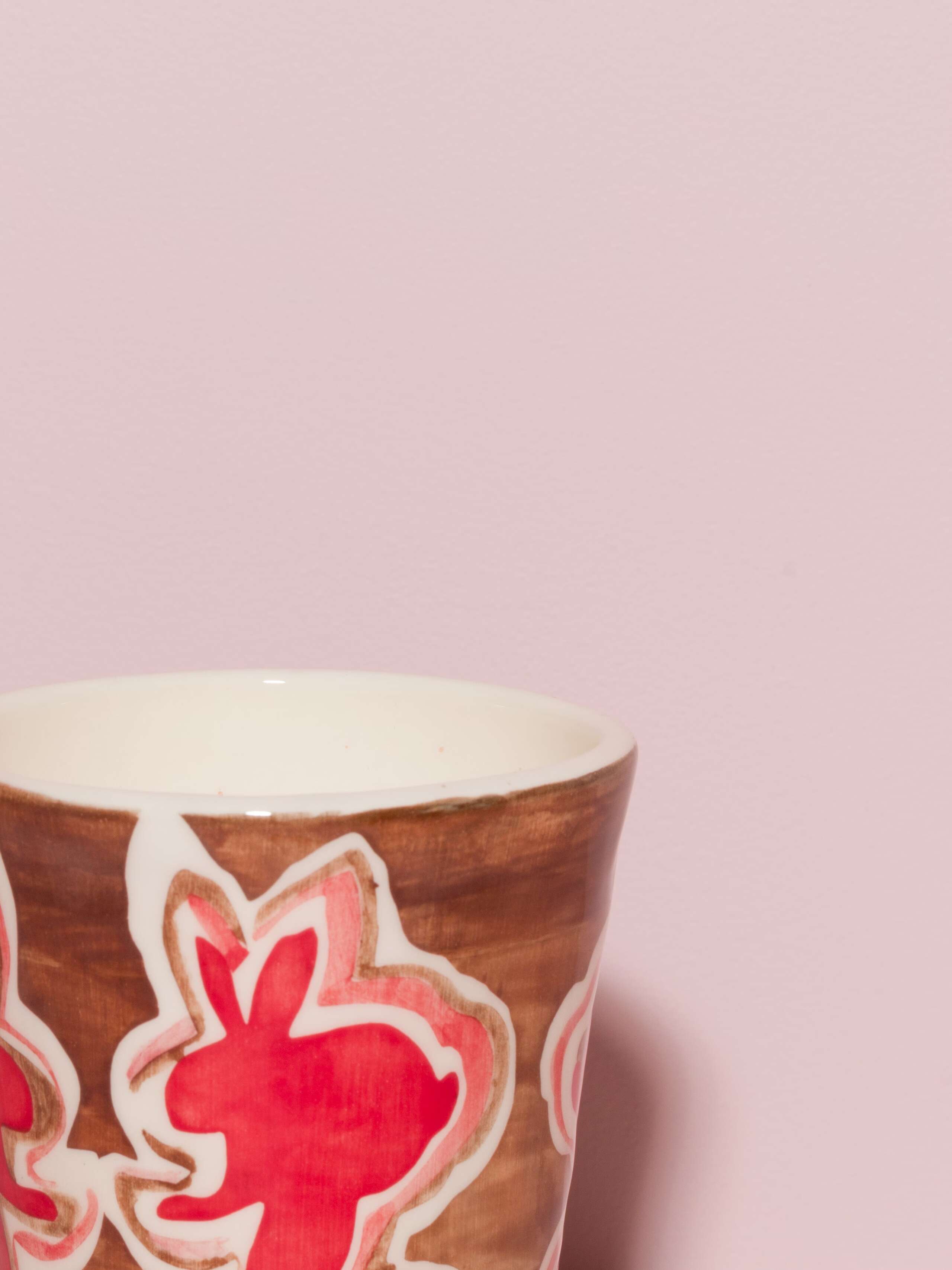 Picture of a detail of a colourful hand painted vase