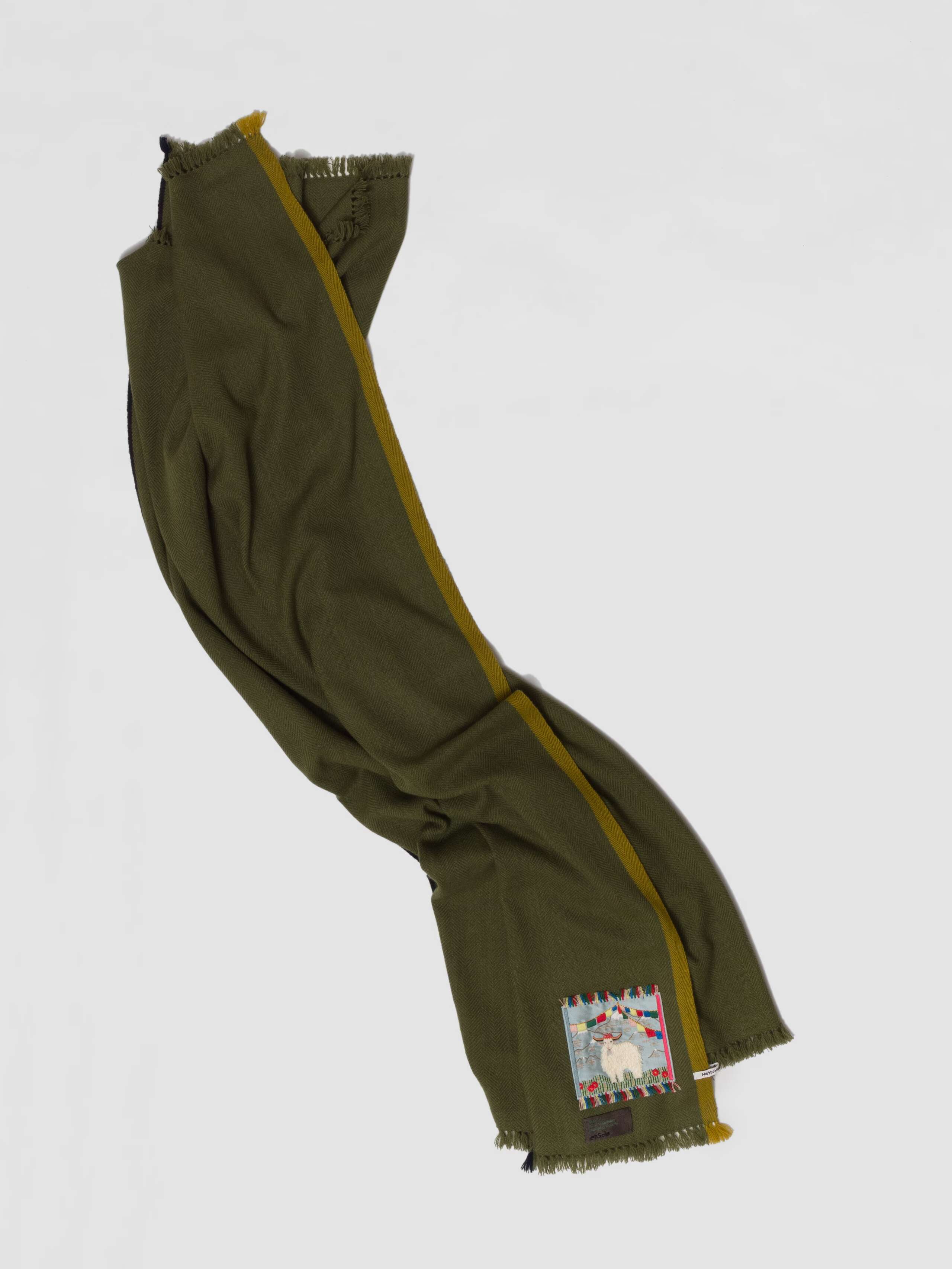 Picture of a warm green cashmere stole
