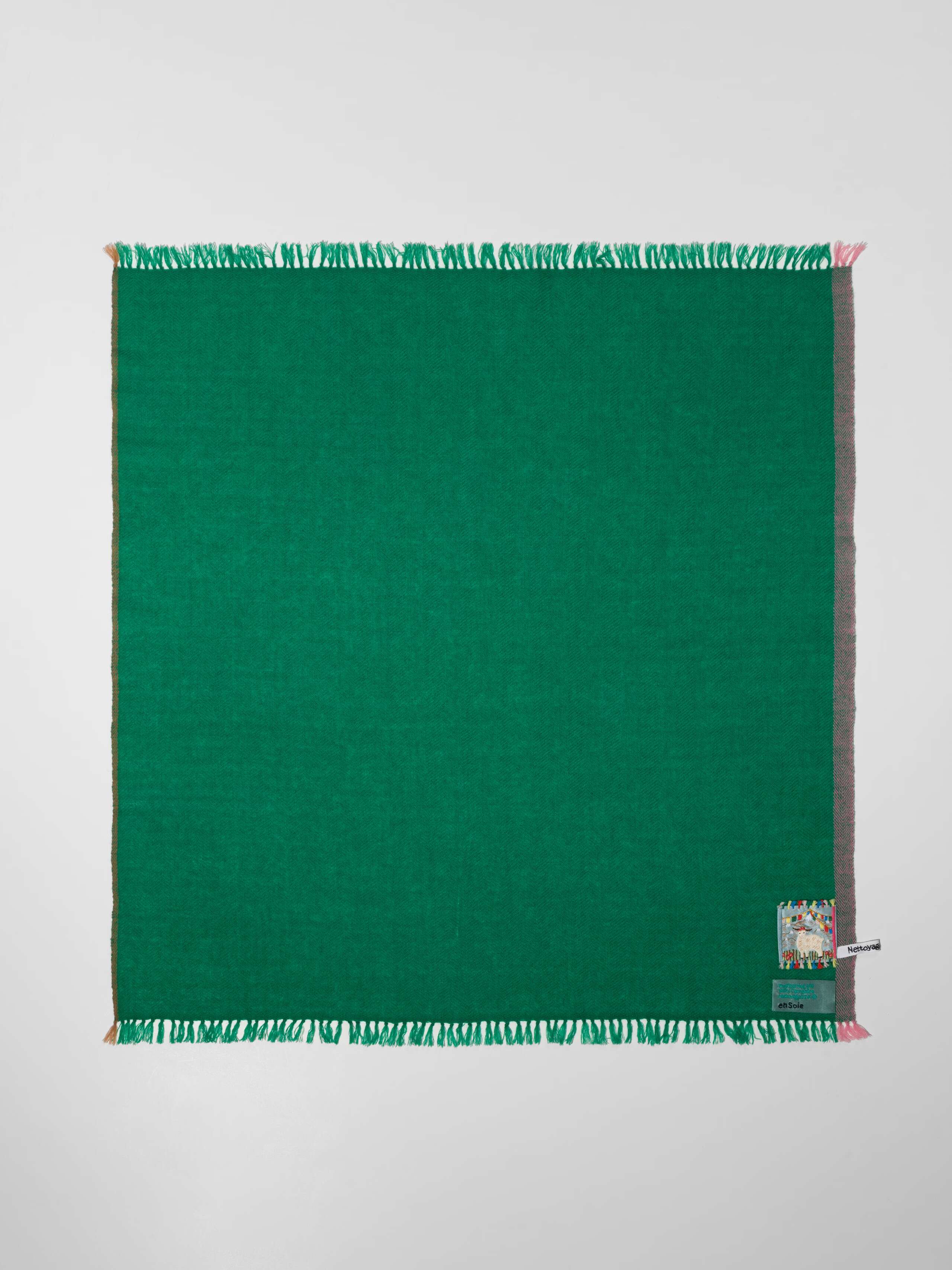 Picture of a green cashmere scarf