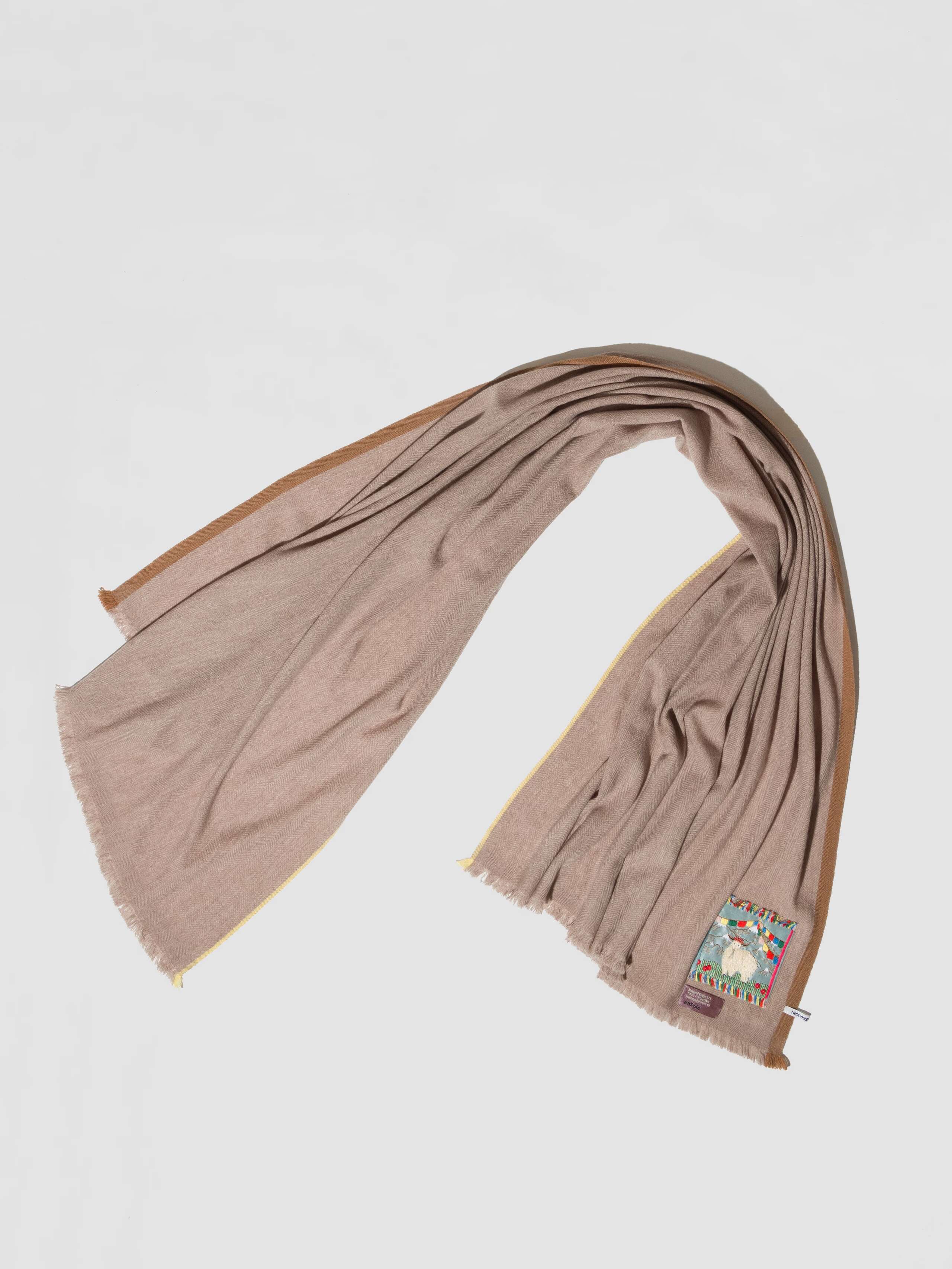 Picture of a beige cashmere stole