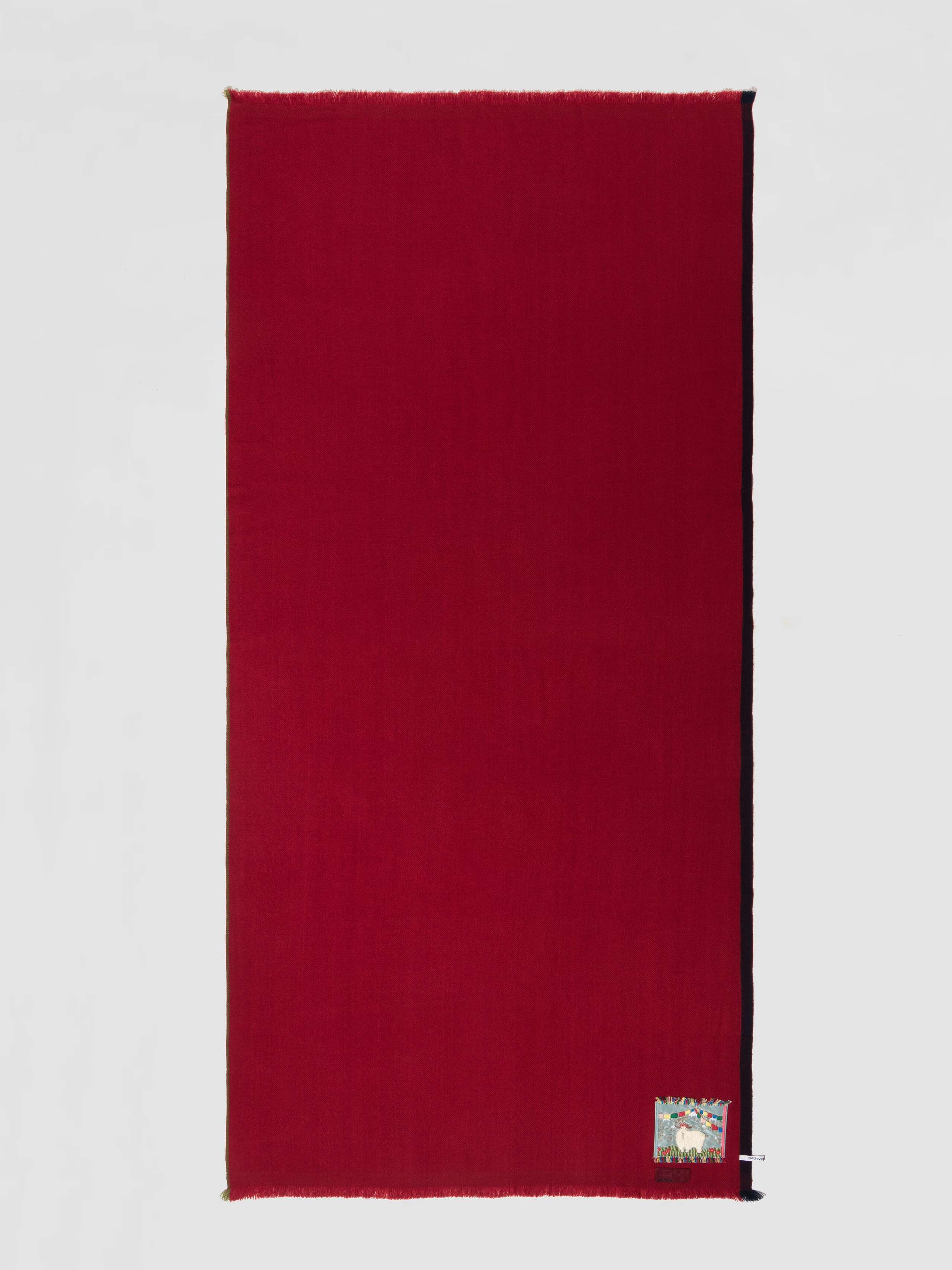 Picture of a burgundy red cashmere scarf