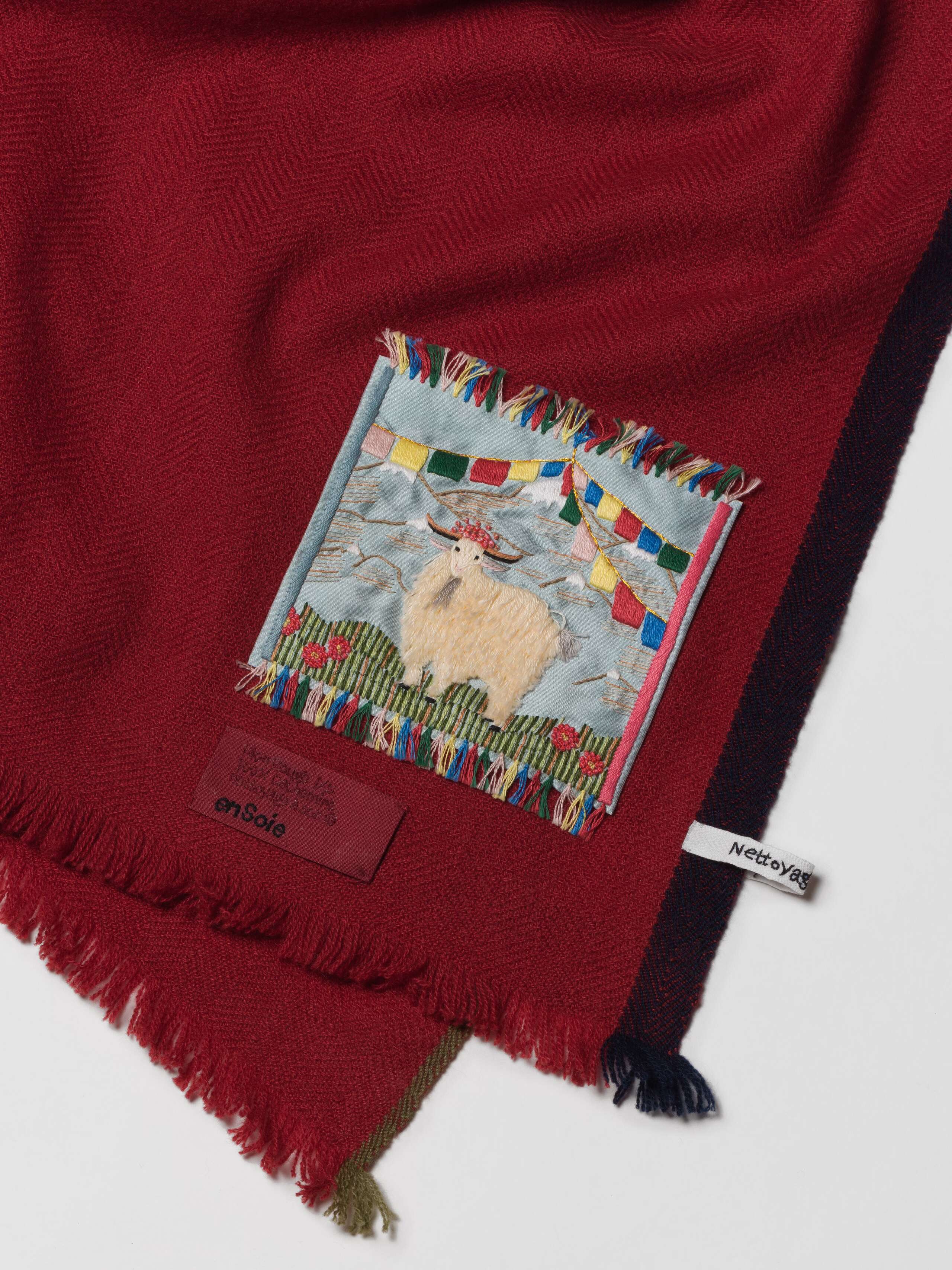 Picture of a red cashmere wool stole